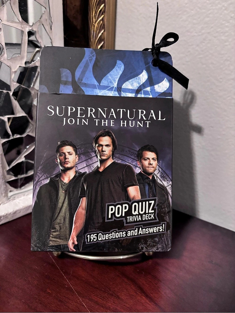 Warner Bros. Supernatural Pop Quiz Trivia Deck. Trivia Card Game